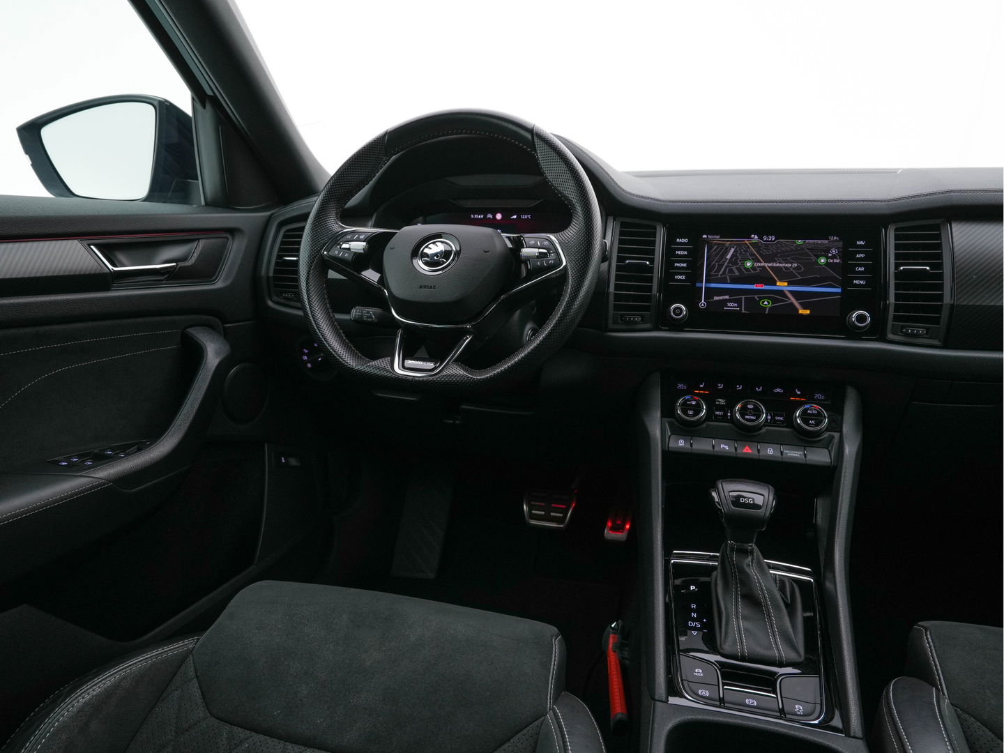 Škoda Kodiaq 1.5 TSI Sportline Business [ 7-Pers. ] (INCL-BTW) Aut. *LEATHER-MICROFIBRE | FULL-LED | ADAPTIVE-CRUISE | MEMORY-PACK | DIGI-COCKPIT | NAVI-FULLMAP | CAMERA | DAB+ | AMBIENT-LIGHT | KEYLESS | CARPLAY | PRIVACY-GLASS| TOWBAR | 20''