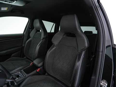 Škoda Kodiaq 1.5 TSI Sportline Business [ 7-Pers. ] (INCL-BTW) Aut. *LEATHER-MICROFIBRE | FULL-LED | ADAPTIVE-CRUISE | MEMORY-PACK | DIGI-COCKPIT | NAVI-FULLMAP | CAMERA | DAB+ | AMBIENT-LIGHT | KEYLESS | CARPLAY | PRIVACY-GLASS| TOWBAR | 20''