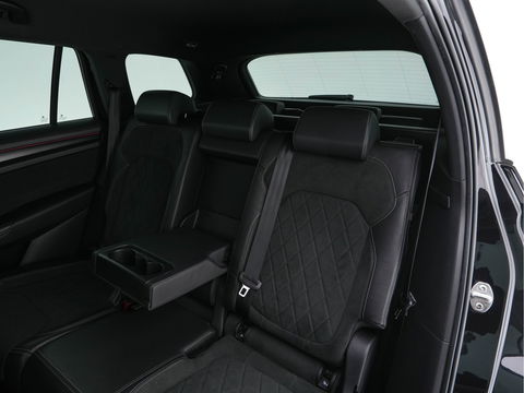 Škoda Kodiaq 1.5 TSI Sportline Business [ 7-Pers. ] (INCL-BTW) Aut. *LEATHER-MICROFIBRE | FULL-LED | ADAPTIVE-CRUISE | MEMORY-PACK | DIGI-COCKPIT | NAVI-FULLMAP | CAMERA | DAB+ | AMBIENT-LIGHT | KEYLESS | CARPLAY | PRIVACY-GLASS| TOWBAR | 20''