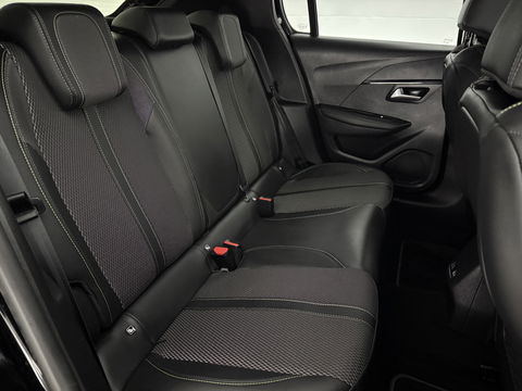 Peugeot 208 1.2 Hybrid 145PK e-DSC6 GT | Sfeer | Virtual | Carplay | Clima | Cruise | Camera | Keyless