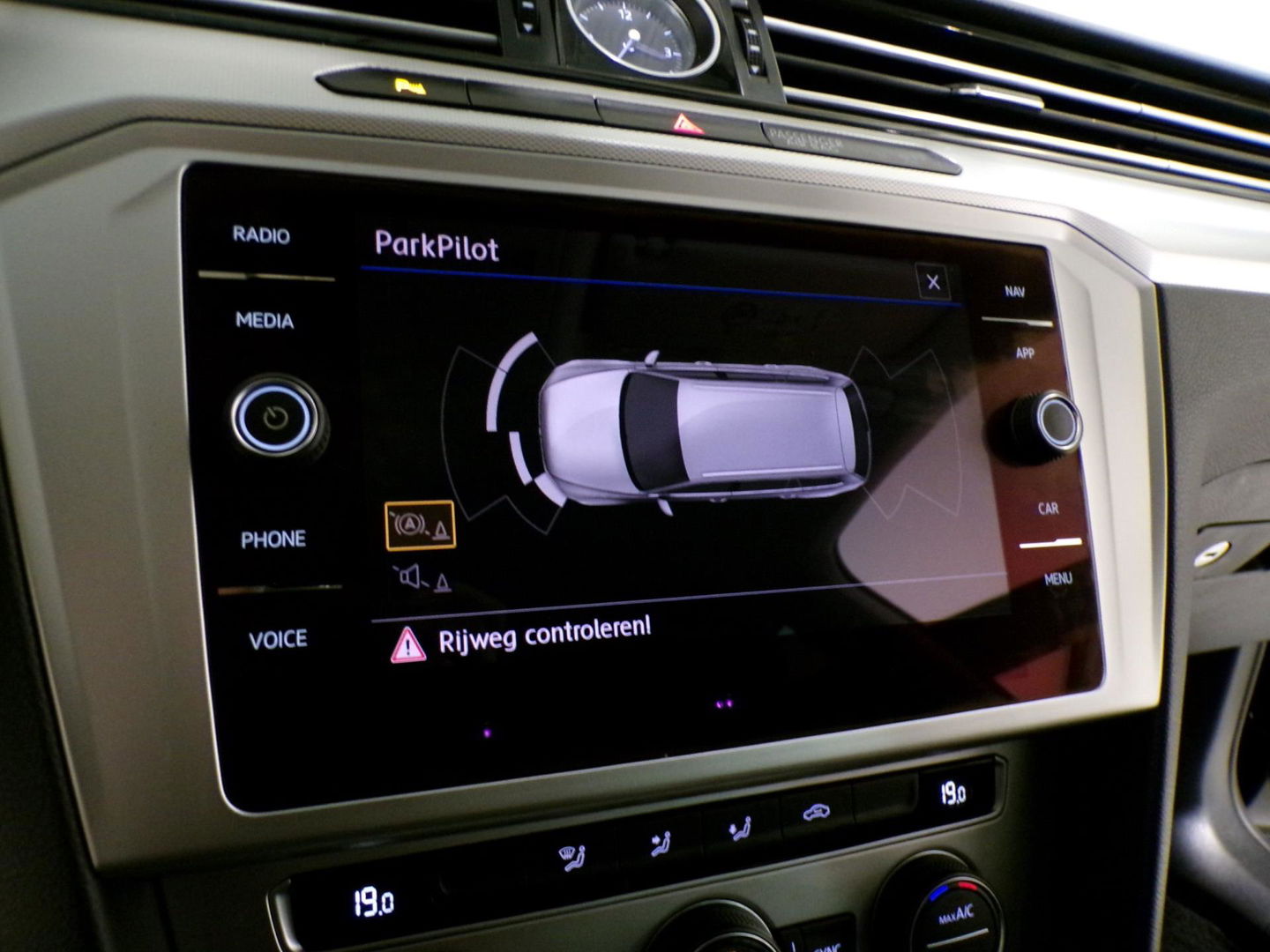 Volkswagen Passat Variant 1.4 TSI DSG Comfortline "Origineel NL!" Automaat! Garantie Apple-Carplay Adaptive-cruise Parkeersensoren