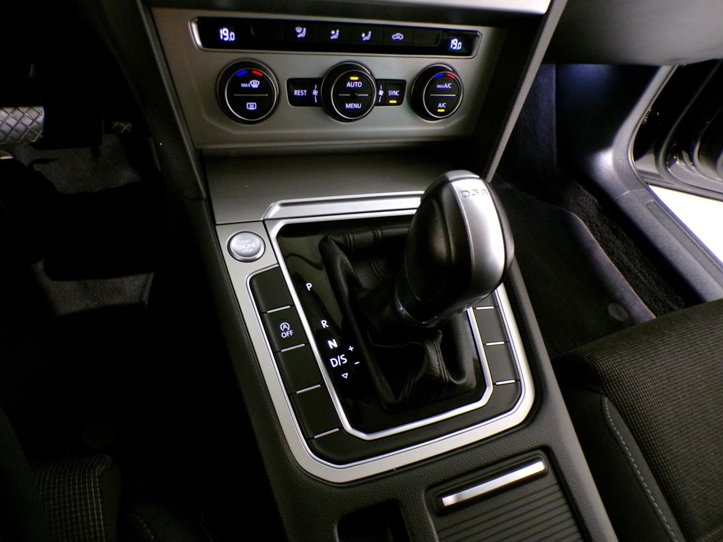 Volkswagen Passat Variant 1.4 TSI DSG Comfortline "Origineel NL!" Automaat! Garantie Apple-Carplay Adaptive-cruise Parkeersensoren