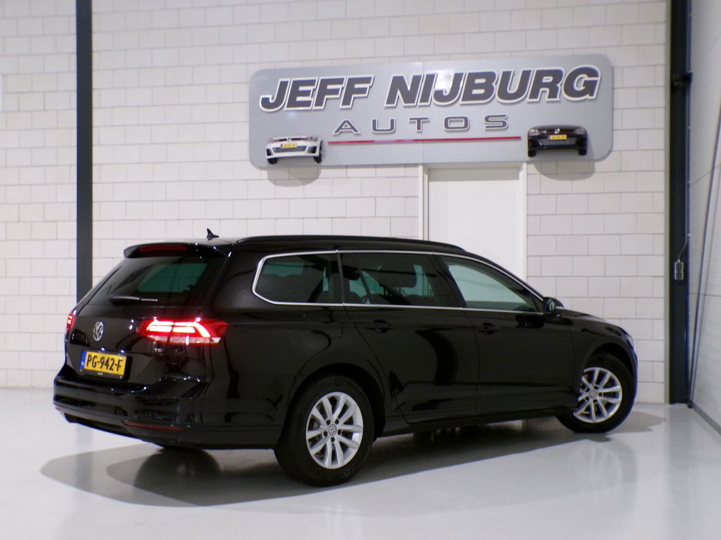 Volkswagen Passat Variant 1.4 TSI DSG Comfortline "Origineel NL!" Automaat! Garantie Apple-Carplay Adaptive-cruise Parkeersensoren