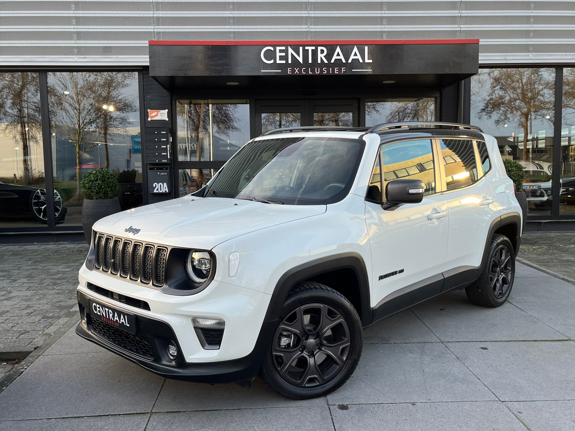 Jeep Renegade 4xe 240 Plug-in Hybrid Electric Limited|Camera|ACC|Carplay|Keyless|239PK