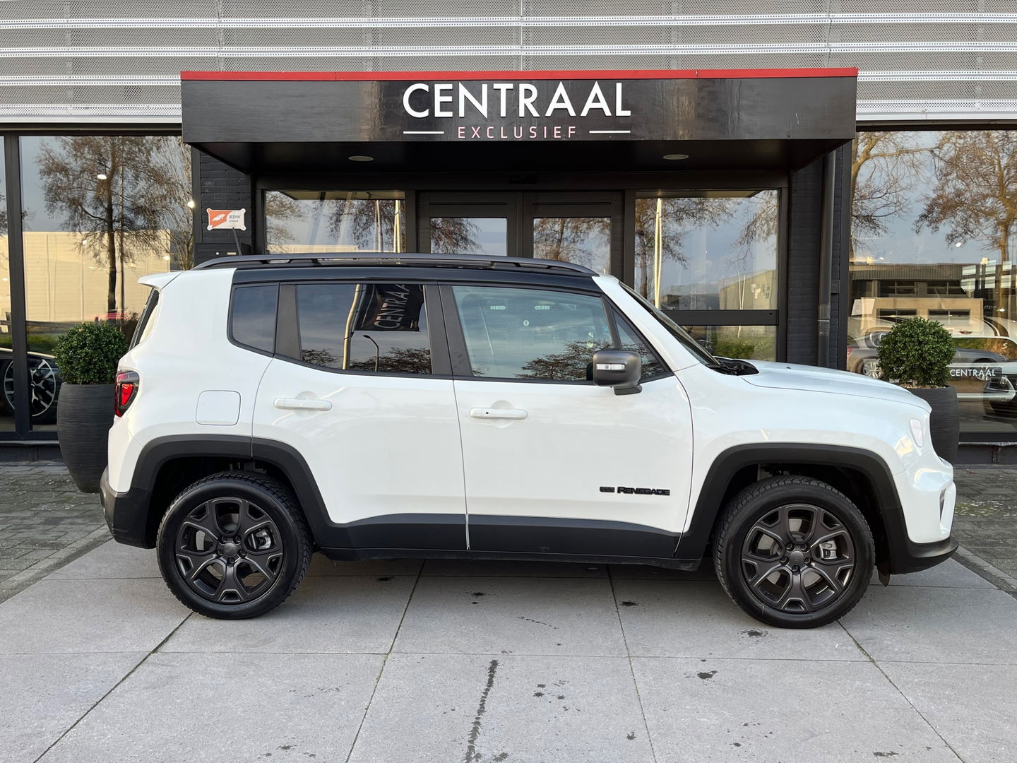 Jeep Renegade 4xe 240 Plug-in Hybrid Electric Limited|Camera|ACC|Carplay|Keyless|239PK