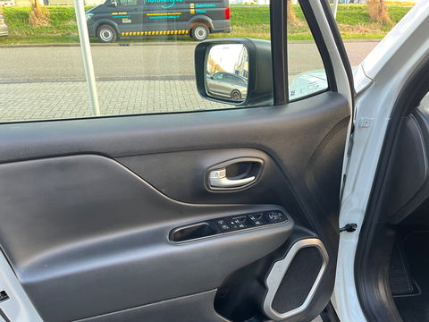 Jeep Renegade 4xe 240 Plug-in Hybrid Electric Limited|Camera|ACC|Carplay|Keyless|239PK