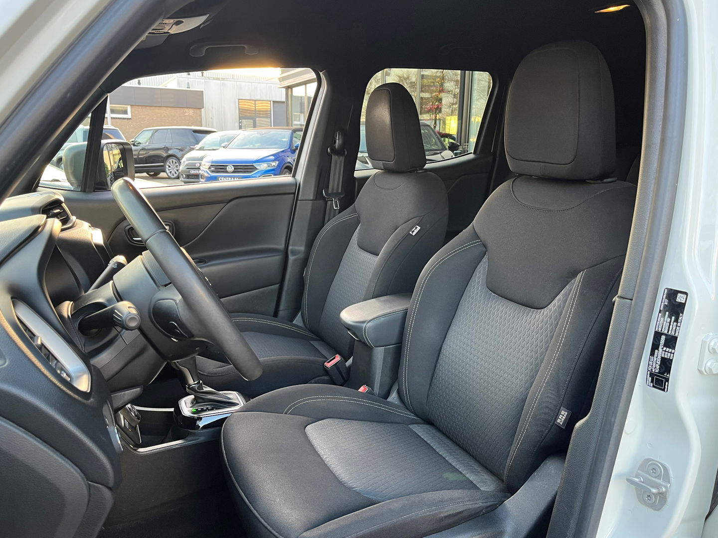 Jeep Renegade 4xe 240 Plug-in Hybrid Electric Limited|Camera|ACC|Carplay|Keyless|239PK