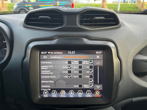 Jeep Renegade 4xe 240 Plug-in Hybrid Electric Limited|Camera|ACC|Carplay|Keyless|239PK