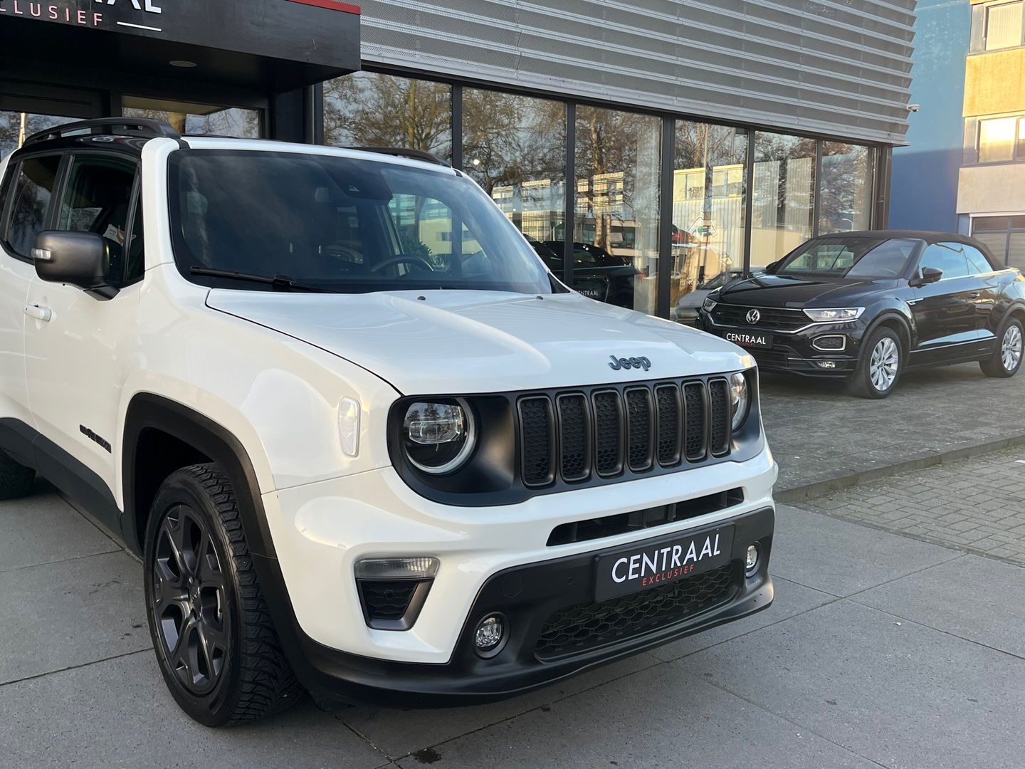 Jeep Renegade 4xe 240 Plug-in Hybrid Electric Limited|Camera|ACC|Carplay|Keyless|239PK