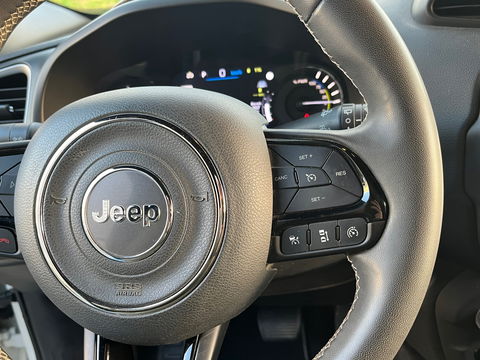 Jeep Renegade 4xe 240 Plug-in Hybrid Electric Limited|Camera|ACC|Carplay|Keyless|239PK