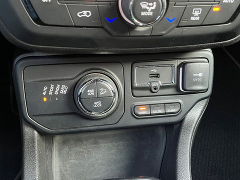 Jeep Renegade 4xe 240 Plug-in Hybrid Electric Limited|Camera|ACC|Carplay|Keyless|239PK