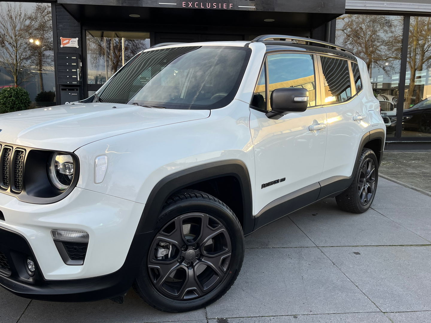 Jeep Renegade 4xe 240 Plug-in Hybrid Electric Limited|Camera|ACC|Carplay|Keyless|239PK