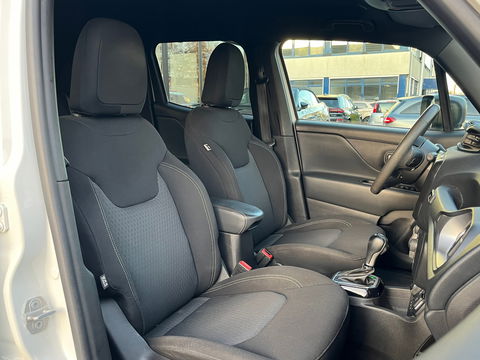 Jeep Renegade 4xe 240 Plug-in Hybrid Electric Limited|Camera|ACC|Carplay|Keyless|239PK