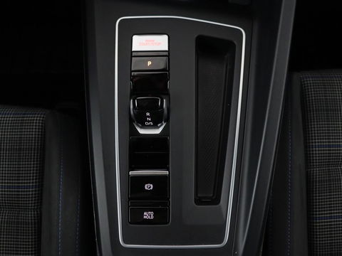 Volkswagen Golf 1.4 eHybrid GTE | Panoramadak | Sfeerverlichting | Carplay | Stoelverwarming | Camera