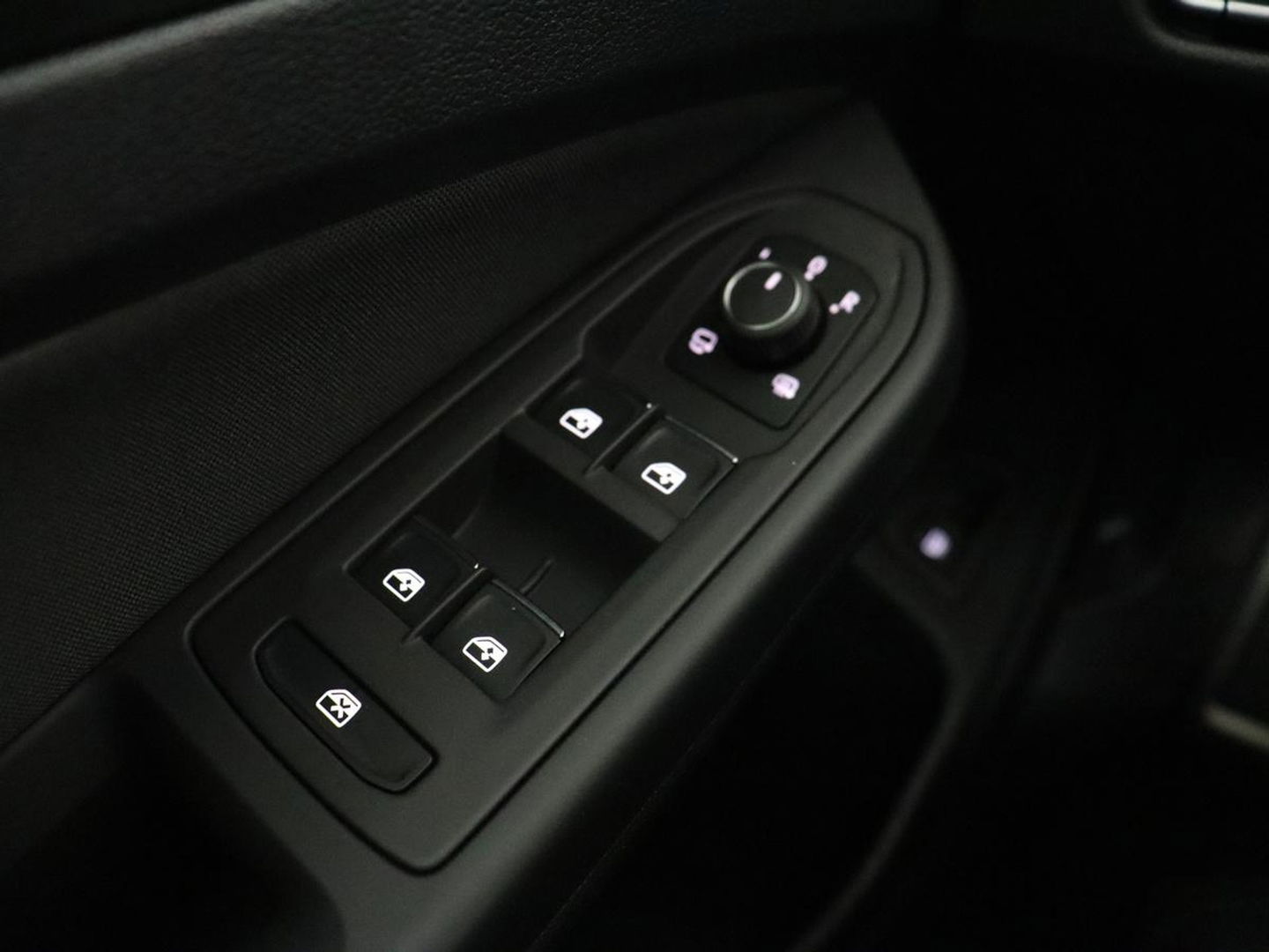 Volkswagen Golf 1.4 eHybrid GTE | Panoramadak | Sfeerverlichting | Carplay | Stoelverwarming | Camera