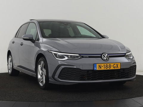 Volkswagen Golf 1.4 eHybrid GTE | Panoramadak | Sfeerverlichting | Carplay | Stoelverwarming | Camera