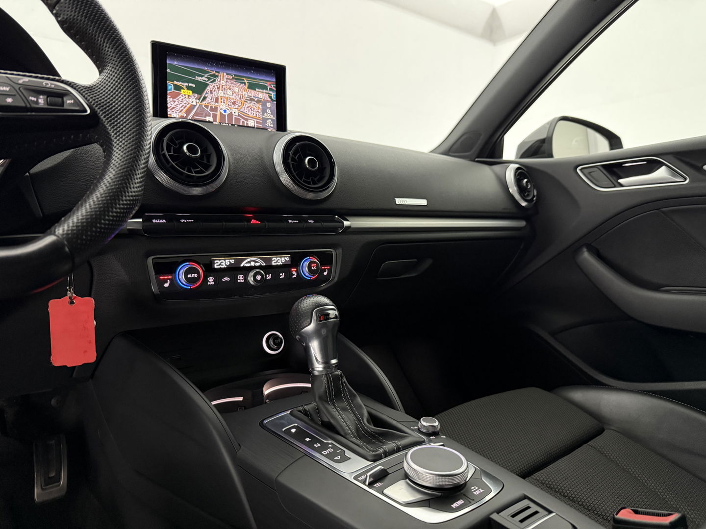 Audi A3 35 TFSI Advance 150PK S-Line | Virtual | Clima | Cruise | Navi | Stoelverw. | Parkeersens. | NAP