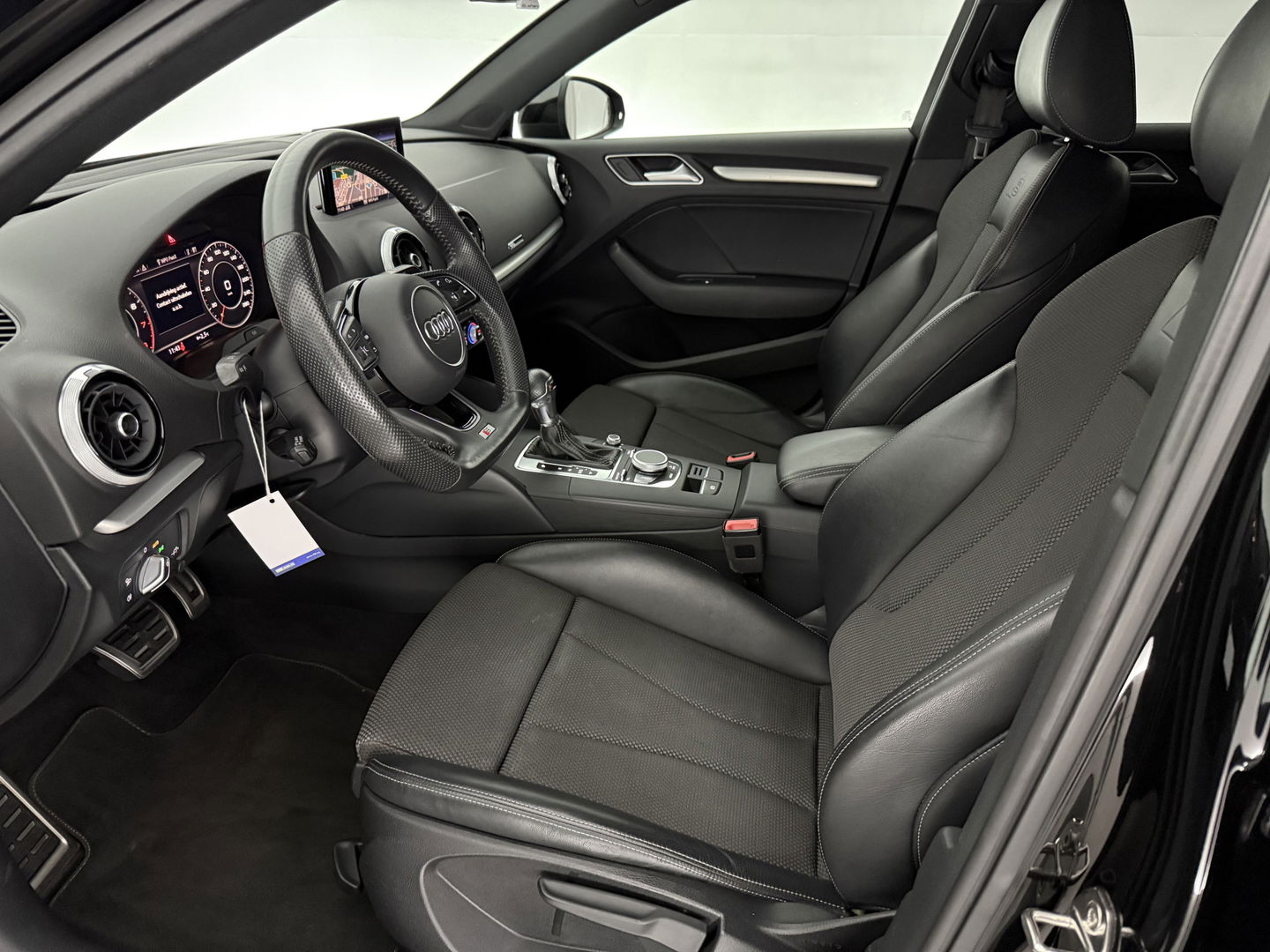 Audi A3 35 TFSI Advance 150PK S-Line | Virtual | Clima | Cruise | Navi | Stoelverw. | Parkeersens. | NAP