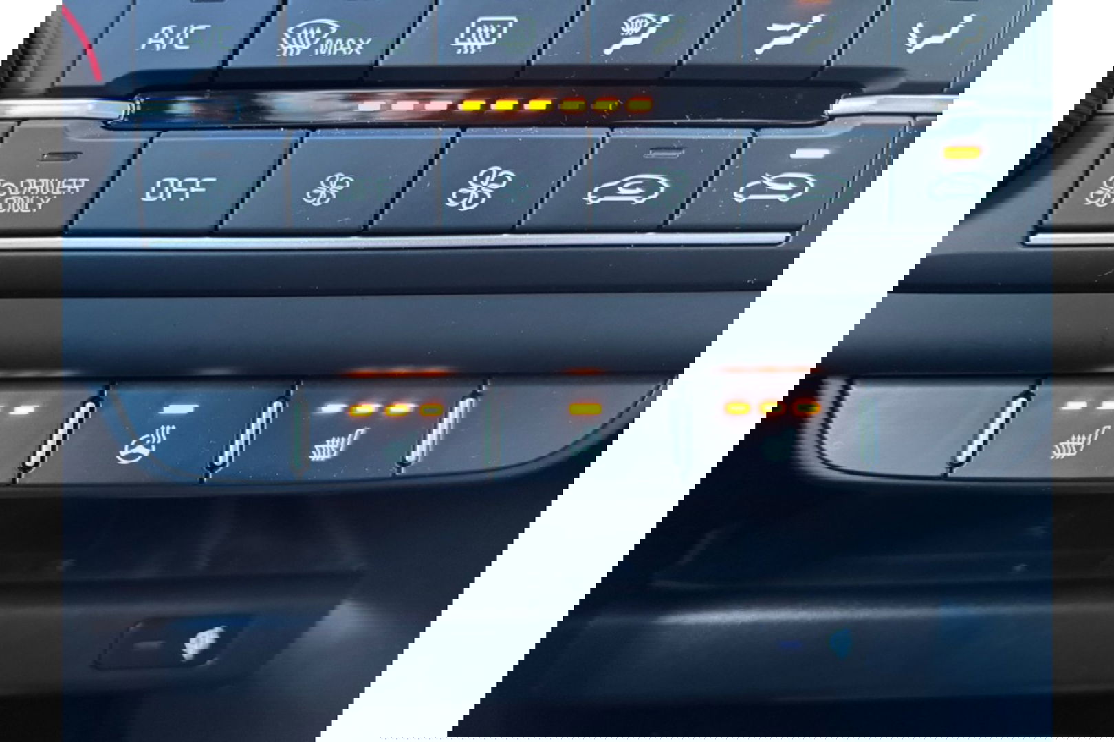 Kia Xceed 1.6 GDI PHEV AUTOMAAT BUSINESS LINE AIRCO CARPLAY PDC-CAMERA.