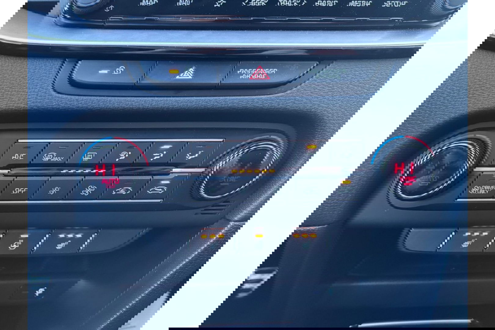 Kia Xceed 1.6 GDI PHEV AUTOMAAT BUSINESS LINE AIRCO CARPLAY PDC-CAMERA.