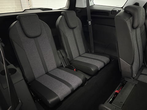 Peugeot 5008 1.2 PureTech 7p | Virtual | 360° | Sfeer | Massage | Memory | Trekh. | Keyless | Stoelverw. | Carplay