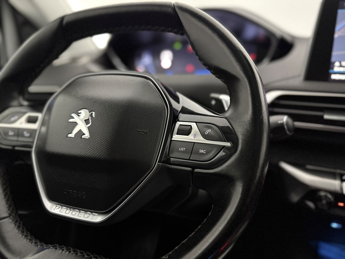 Peugeot 5008 1.2 PureTech 7p | Virtual | 360° | Sfeer | Massage | Memory | Trekh. | Keyless | Stoelverw. | Carplay