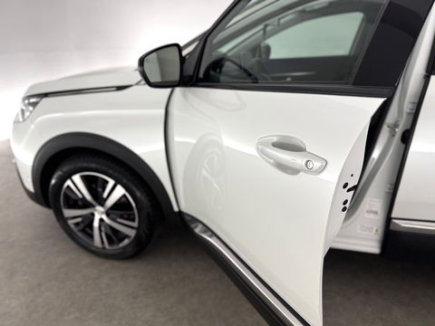 Peugeot 5008 1.2 PureTech 7p | Virtual | 360° | Sfeer | Massage | Memory | Trekh. | Keyless | Stoelverw. | Carplay