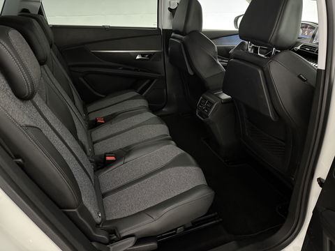 Peugeot 5008 1.2 PureTech 7p | Virtual | 360° | Sfeer | Massage | Memory | Trekh. | Keyless | Stoelverw. | Carplay