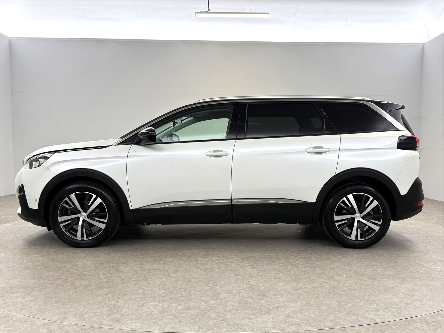 Peugeot 5008 1.2 PureTech 7p | Virtual | 360° | Sfeer | Massage | Memory | Trekh. | Keyless | Stoelverw. | Carplay