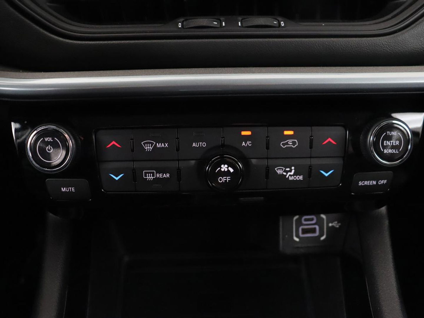 Jeep Compass 4xe 190 Plug-in Hybrid Electric | Keyless | Parkeerhulp | 360° Camera | Adaptive cruise control