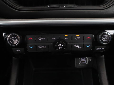 Jeep Compass 4xe 190 Plug-in Hybrid Electric | Keyless | Parkeerhulp | 360° Camera | Adaptive cruise control