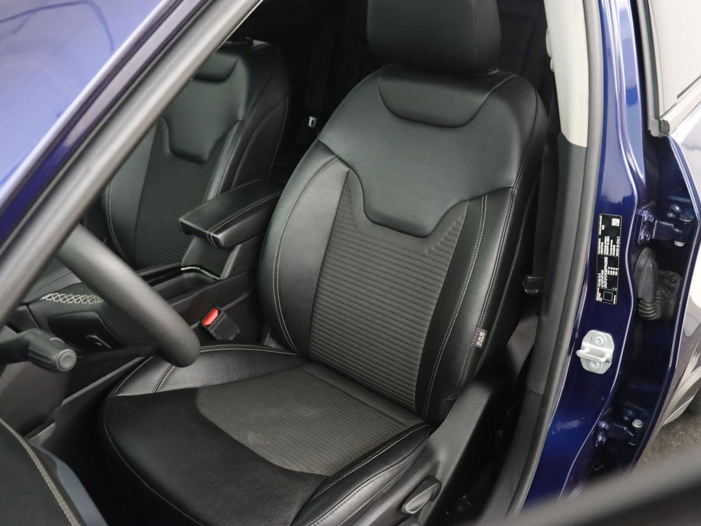 Jeep Compass 4xe 190 Plug-in Hybrid Electric | Keyless | Parkeerhulp | 360° Camera | Adaptive cruise control