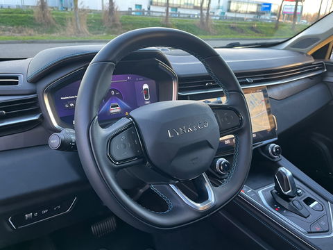 Lynk & Co 01 1.5 262PK|Pano|Infinity|BTW|Memory|360Camera|ACC|Carplay|Ambient Light|Keyless