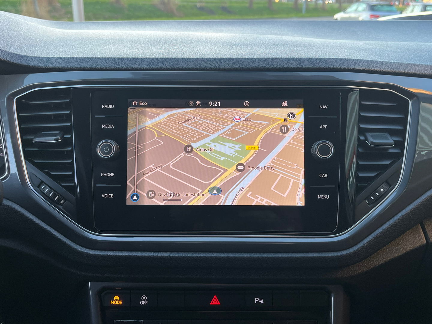 Volkswagen T-Roc 1.5 TSI Sport|Camera|ACC|DAB|Stuurwielverwarming|Stoelverwarming|150PK