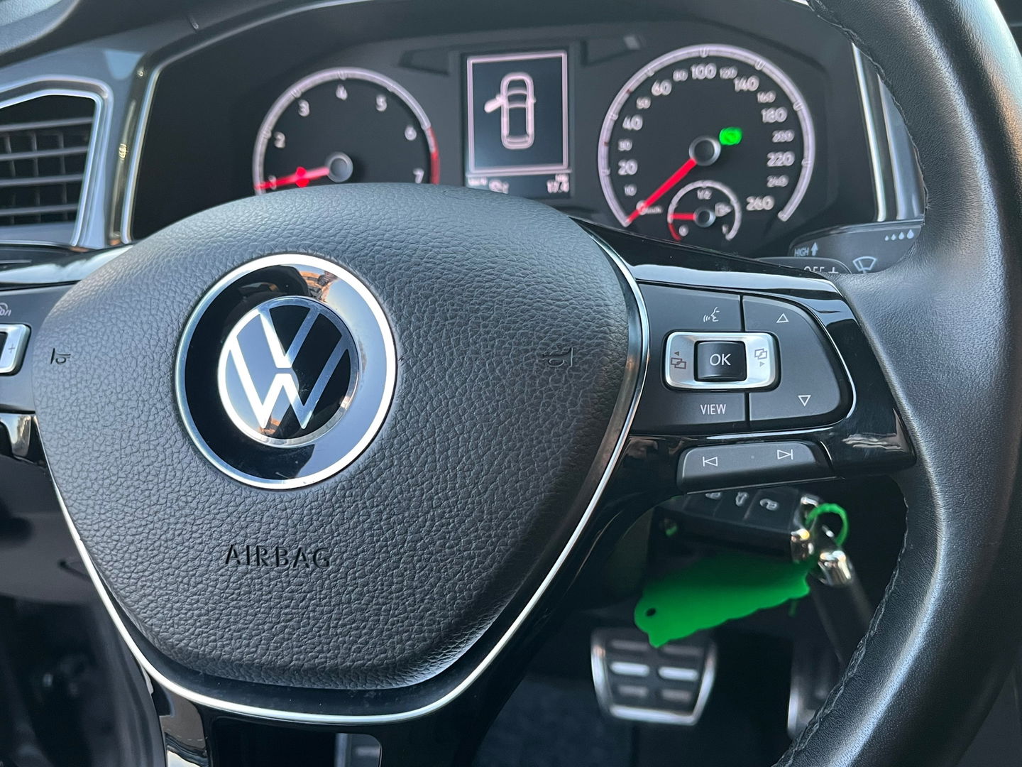 Volkswagen T-Roc 1.5 TSI Sport|Camera|ACC|DAB|Stuurwielverwarming|Stoelverwarming|150PK