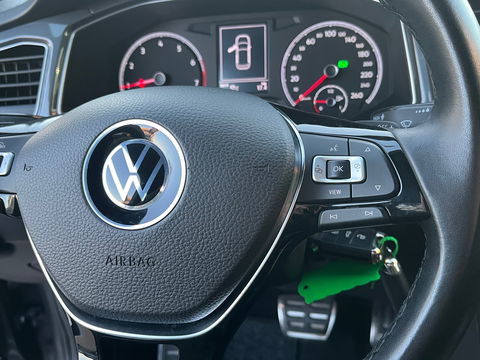 Volkswagen T-Roc 1.5 TSI Sport|Camera|ACC|DAB|Stuurwielverwarming|Stoelverwarming|150PK