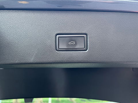 Volkswagen T-Roc 1.5 TSI Sport|Camera|ACC|DAB|Stuurwielverwarming|Stoelverwarming|150PK