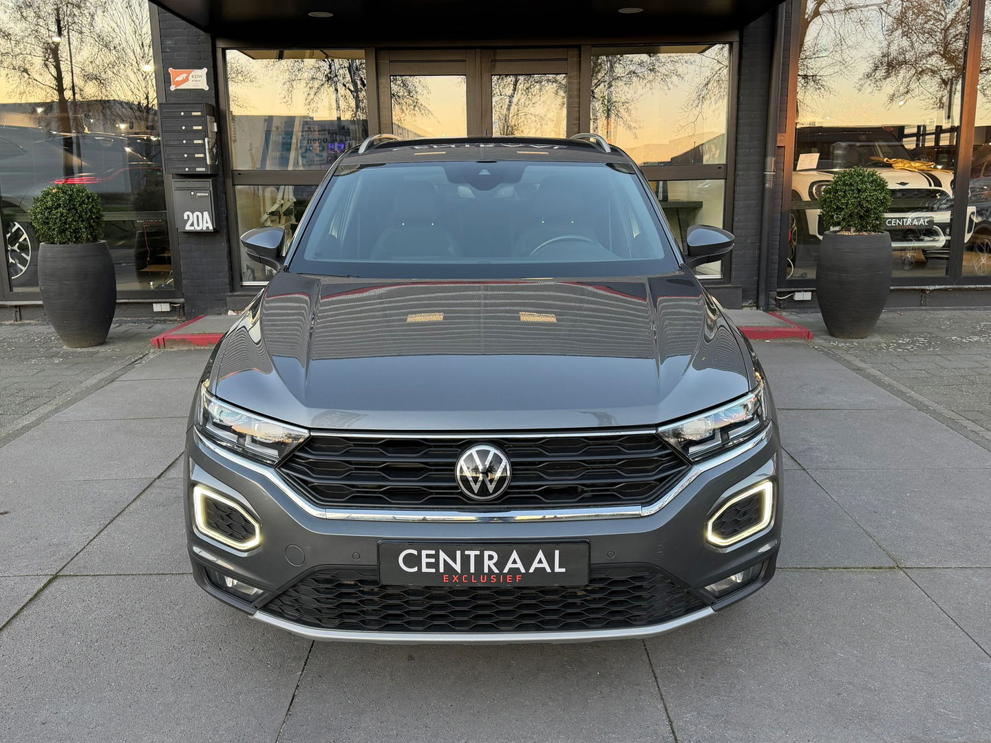 Volkswagen T-Roc 1.5 TSI Sport|Camera|ACC|DAB|Stuurwielverwarming|Stoelverwarming|150PK