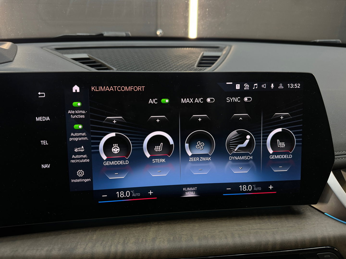 BMW X1 XDrive25e Memory|Harman Kardon|HuD|Leer|Keyles|360Cam