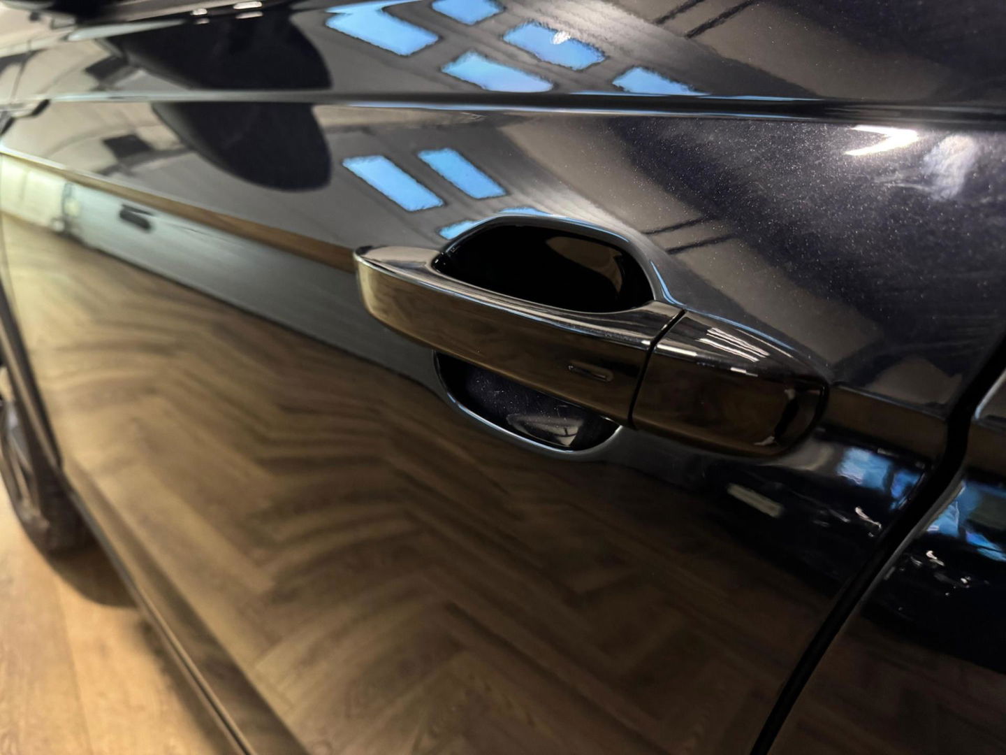 Volkswagen Taigo 1.5 TSI R-Line PANO KEYLESS BLINDSPOT