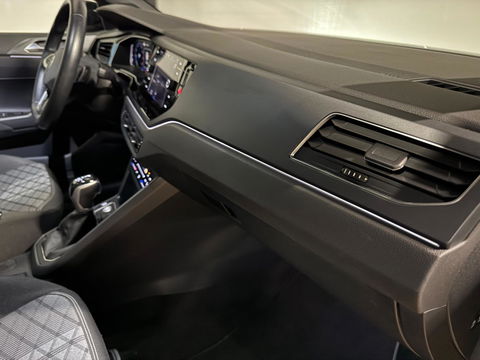 Volkswagen Taigo 1.5 TSI R-Line PANO KEYLESS BLINDSPOT