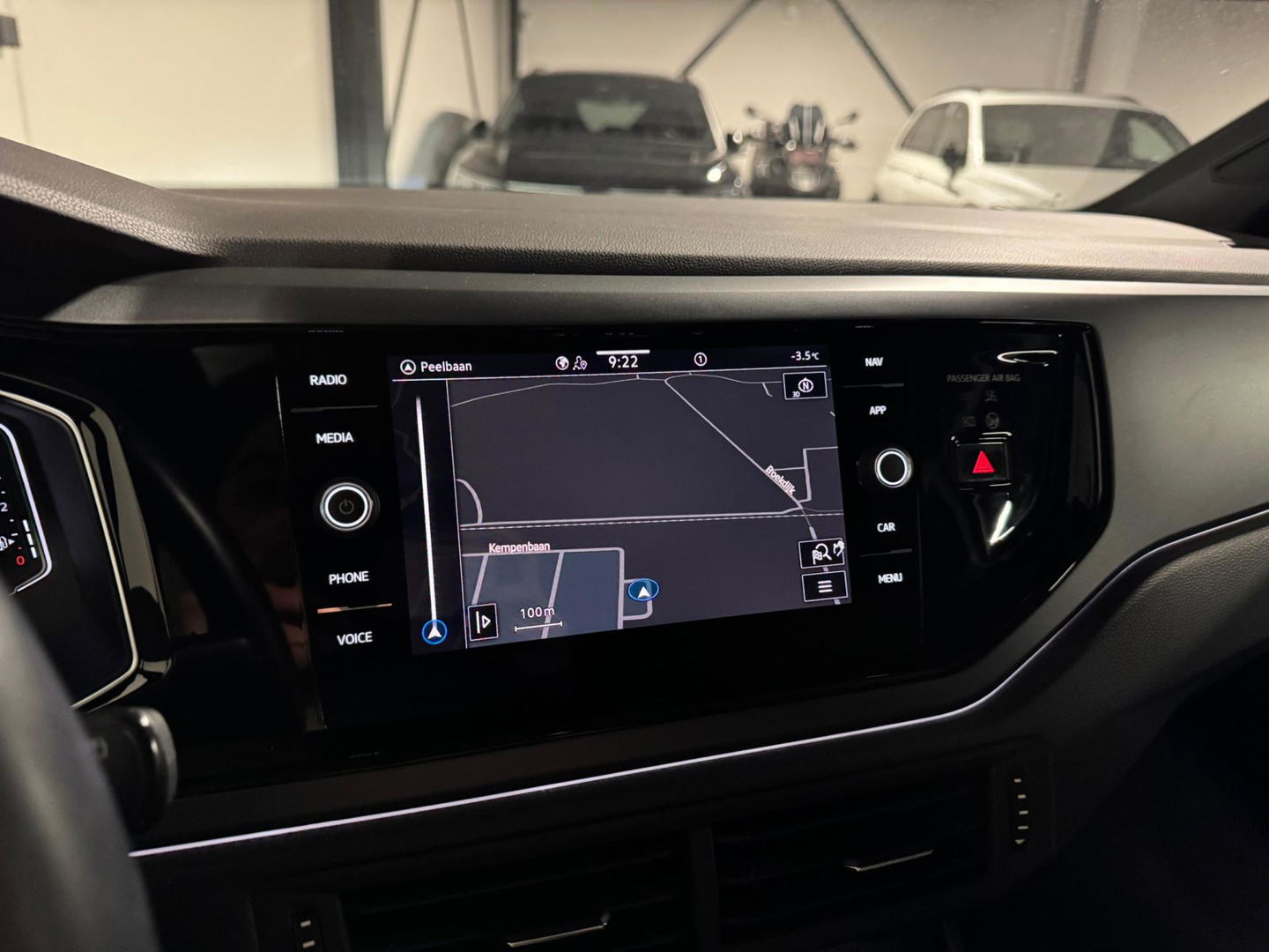 Volkswagen Taigo 1.5 TSI R-Line PANO KEYLESS BLINDSPOT