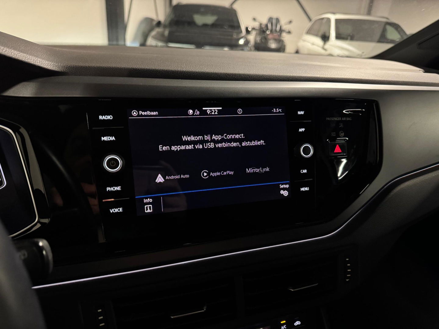 Volkswagen Taigo 1.5 TSI R-Line PANO KEYLESS BLINDSPOT