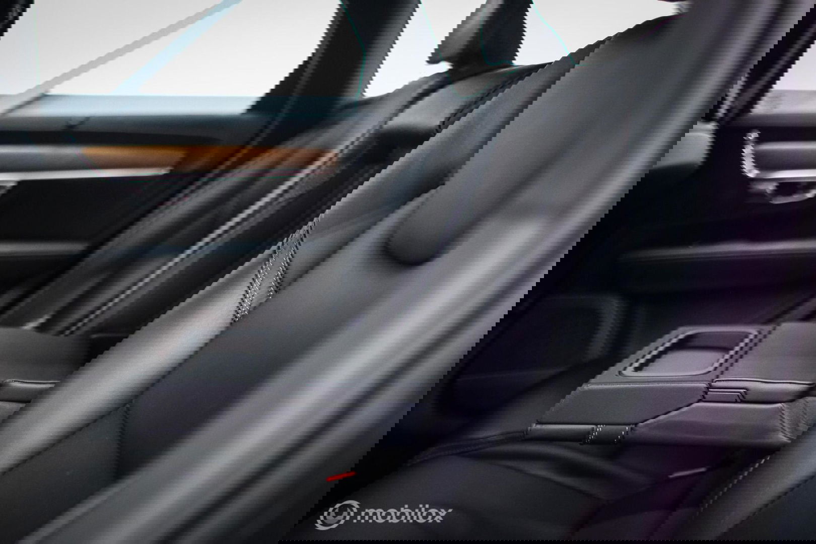 Volvo V90 2.0 T4 Inscription | 1e eig | Camera | Adaptive Cruise | Trekhaak | Leder | LED | Zonneschermen | Rijklaarprijs |