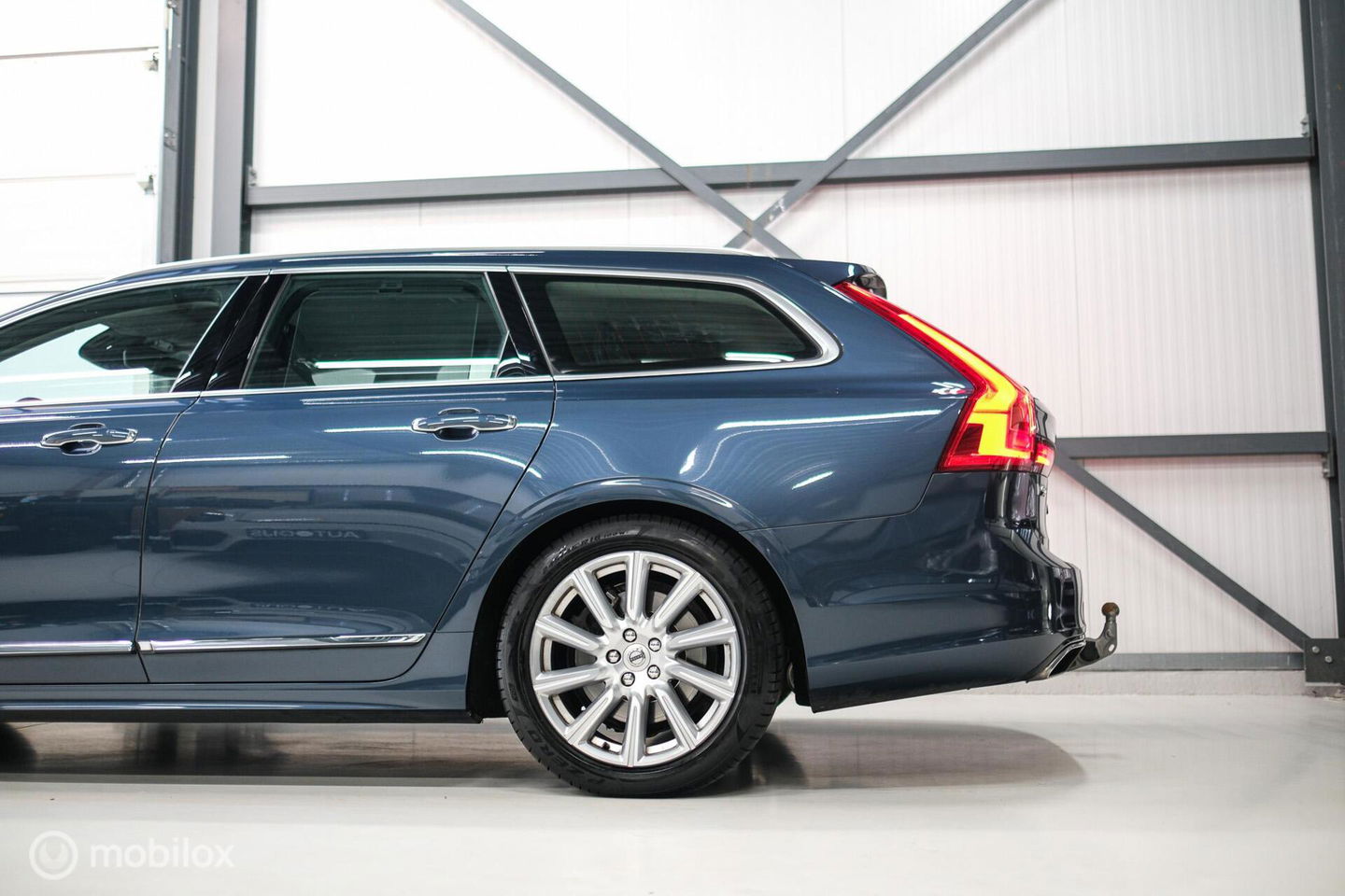 Volvo V90 2.0 T4 Inscription | 1e eig | Camera | Adaptive Cruise | Trekhaak | Leder | LED | Zonneschermen | Rijklaarprijs |