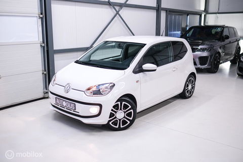 Volkswagen up! 1.0 high up! | Stoelverwarming | Cruise | Mistlampen | LMV | Parkeersensoren | Getint glas | Rijklaar |