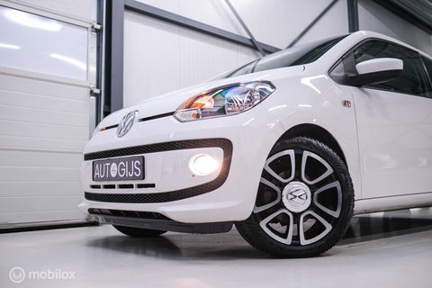 Volkswagen up! 1.0 high up! | Stoelverwarming | Cruise | Mistlampen | LMV | Parkeersensoren | Getint glas | Rijklaar |