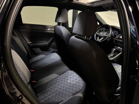 Volkswagen Taigo 1.5 TSI R-Line PANO KEYLESS CAM