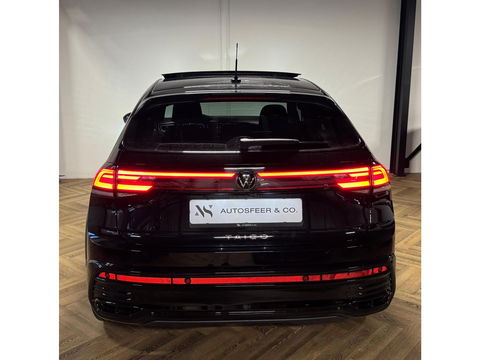 Volkswagen Taigo 1.5 TSI R-Line PANO KEYLESS CAM