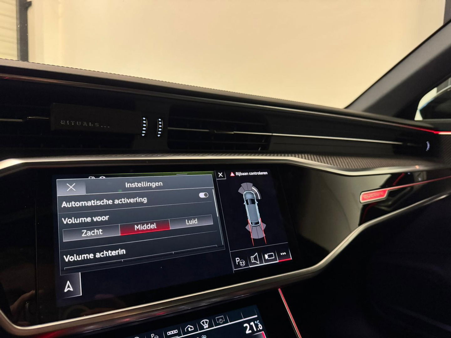 Audi A6 Avant RS 6 TFSI quattro PANO KEYLESS BOMVOL'